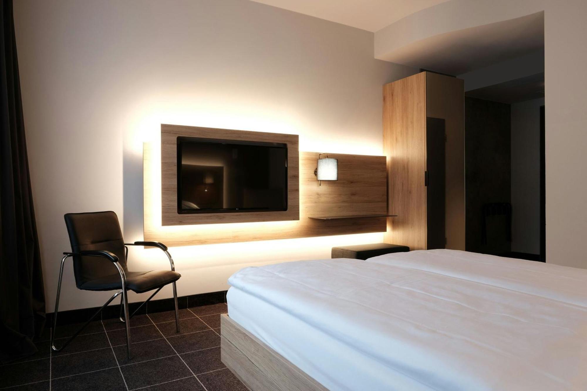 Four Ratingen Dusseldorf Airport Hotel Екстериор снимка