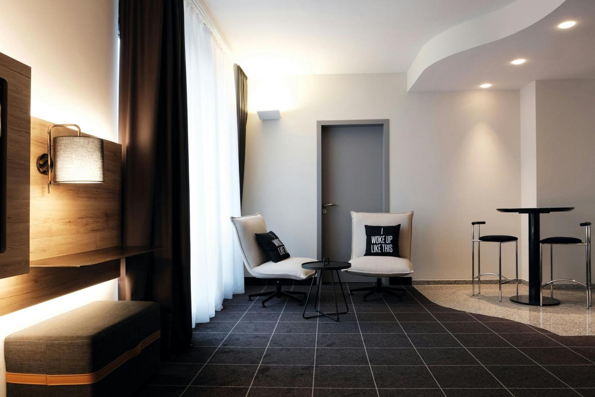 Four Ratingen Dusseldorf Airport Hotel Екстериор снимка