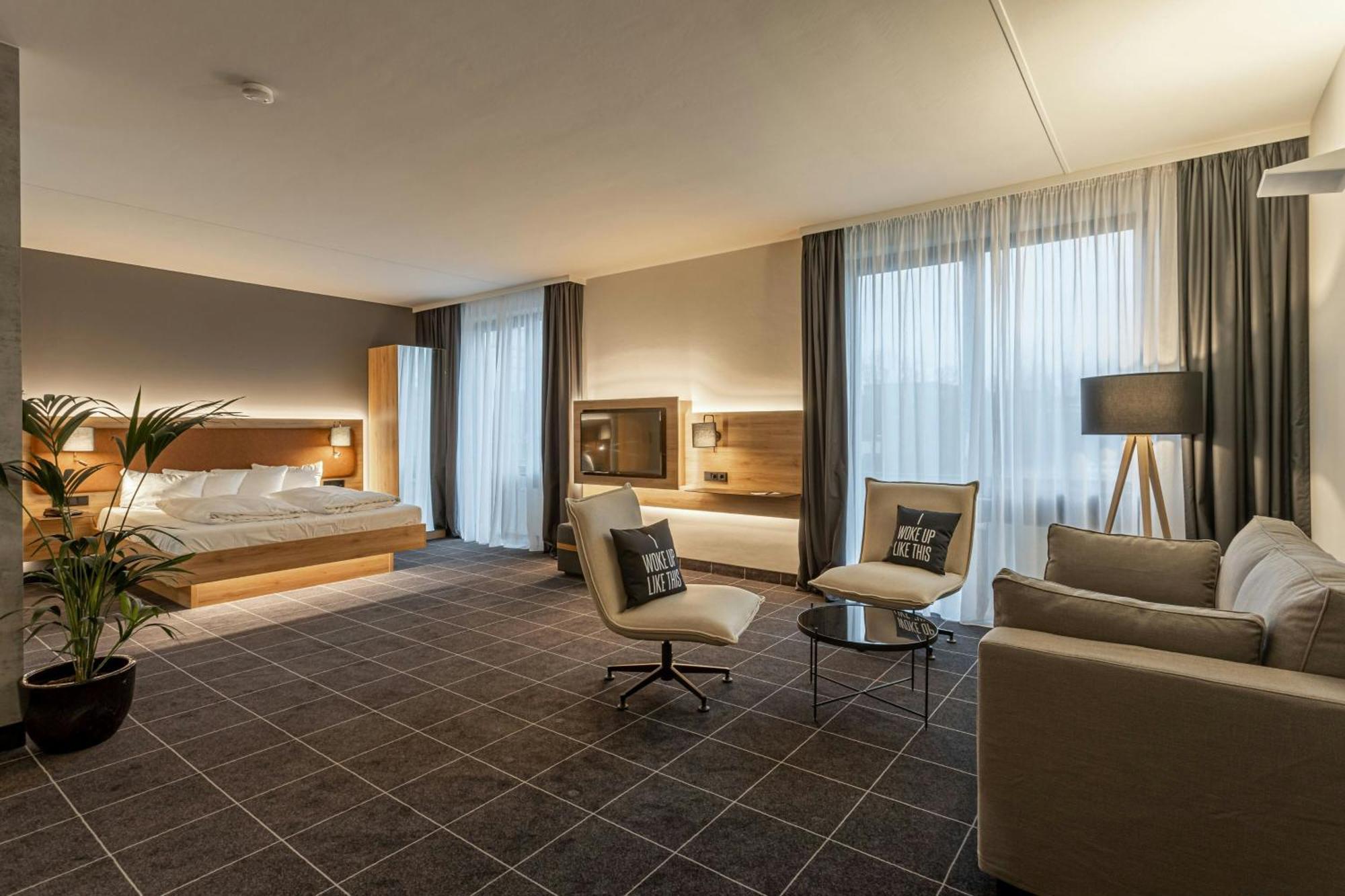 Four Ratingen Dusseldorf Airport Hotel Екстериор снимка